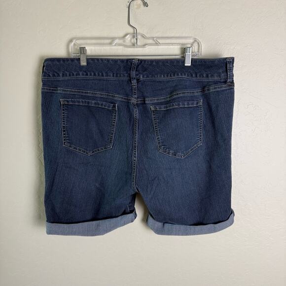 Torrid Denim Jegging Bermuda Shorts 22 10515905 - Picture 7 of 12